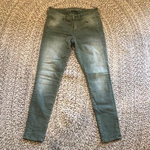 American Eagle 🦅 jeans